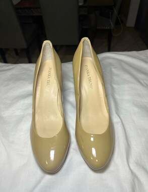 Ivanka Trump Nude Patent Leather Round Toe Stiletto Pumps